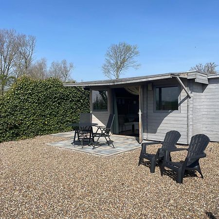 Logeerboerderij De Salix Villa Hitzum Exteriör bild